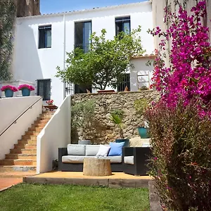 https://hotel-casa-calella.catalonia-hotels.com