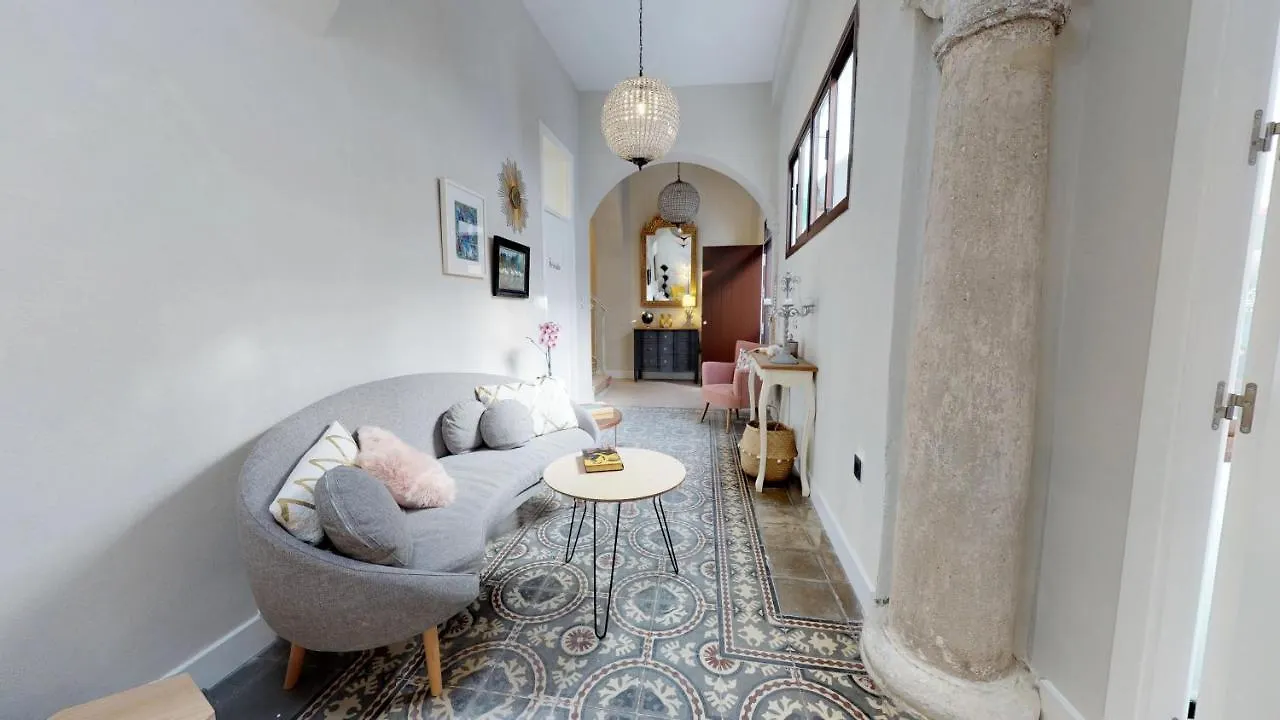 Konukevi Hostal Boutique La Espanola Rota