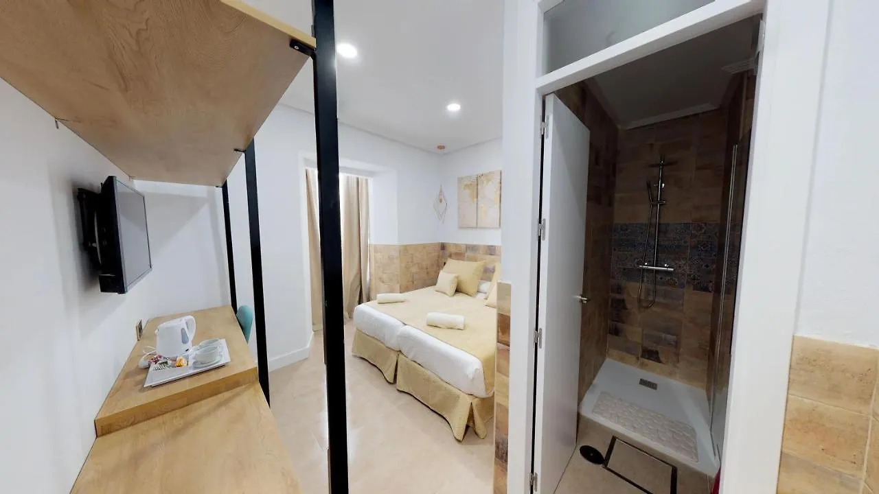 Hostal Boutique La Espanola Rota İspanya