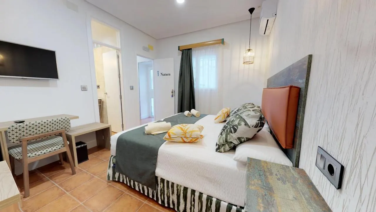 Guest house Hostal Boutique La Espanola By Bossh Hotels Rota